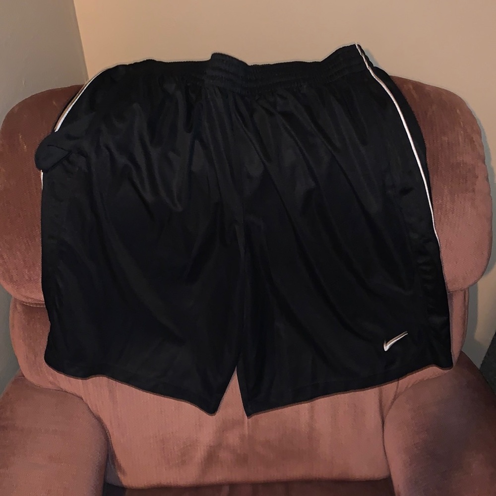 Nike Mens Athletic Shorts Black Size XXL